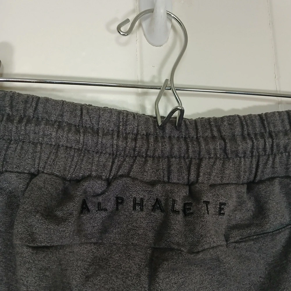 Alphalete Joggers Mens Medium Gray‎ Tapered Zipper Ankle Athletic Pants